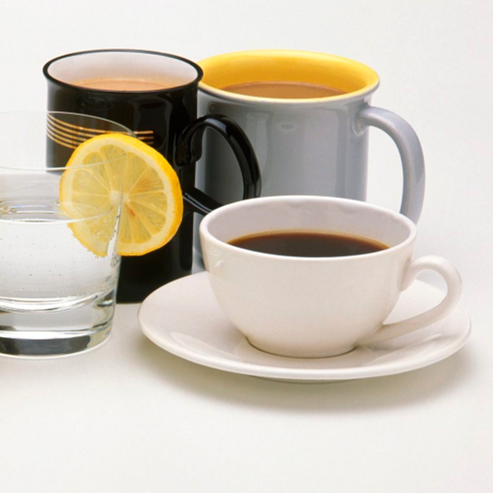 Почему таблетки нельзя запивать чаем, кофе и молоком